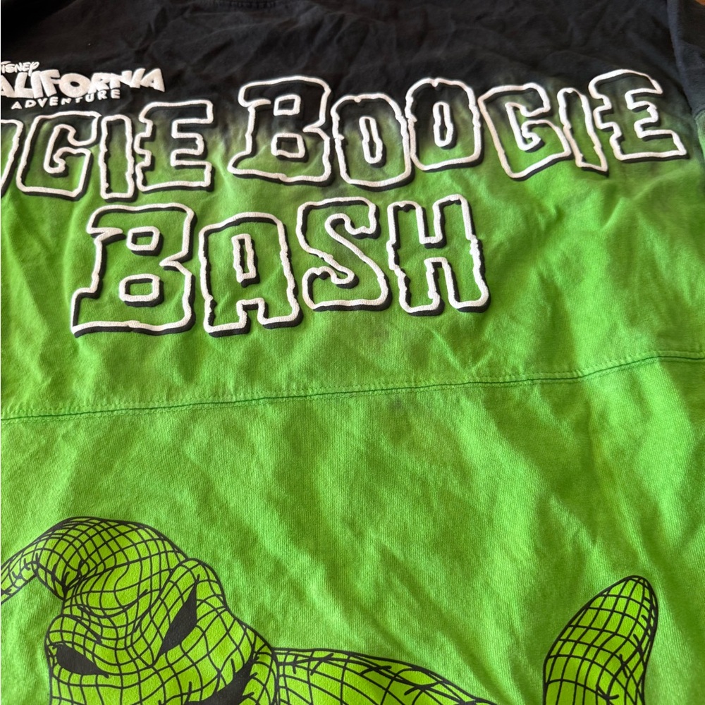 Disney Oogie Boogie Bash 2024 Spirit Jersey XXL Green Black Tie Dye NWT - Picture 9 of 10